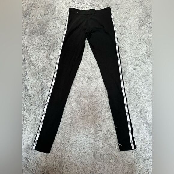 Victoria Secrets Pink Woman’s Leggings - Picture 3 of 3